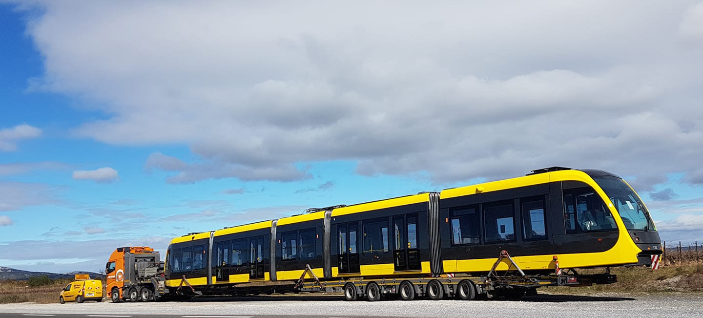 convoi-exceptionnel-tramway1